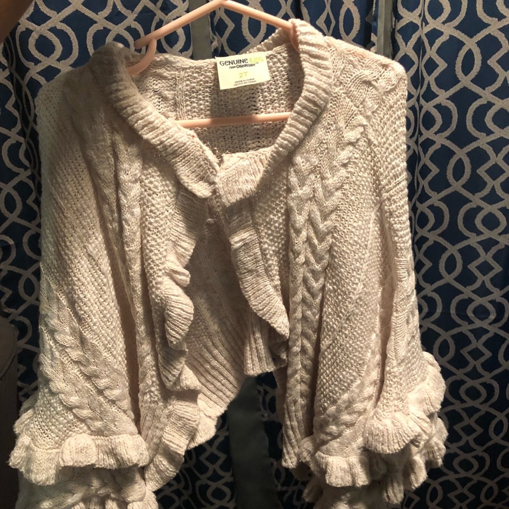 🌟NWT🌟Cute Ruffled Shawl 2T